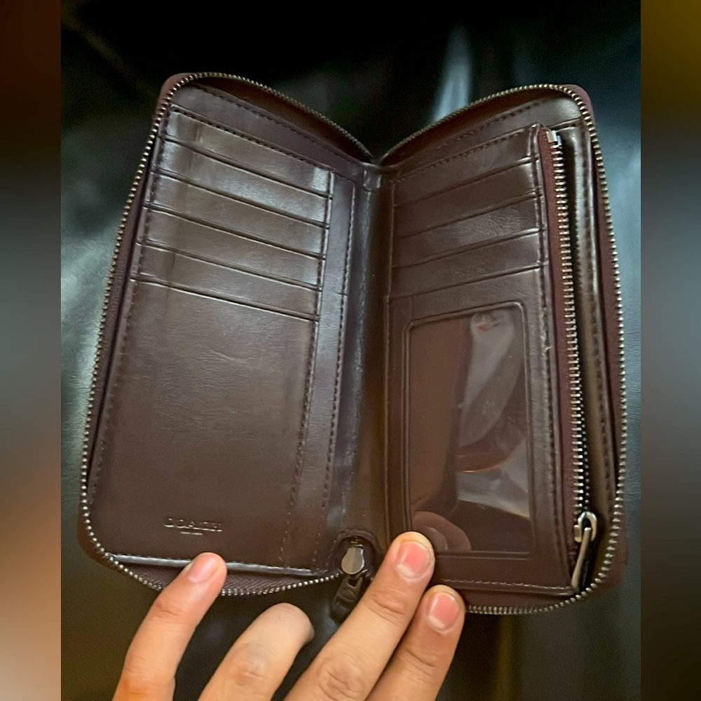 Coach Wallet‎ - Picture 6 of 7